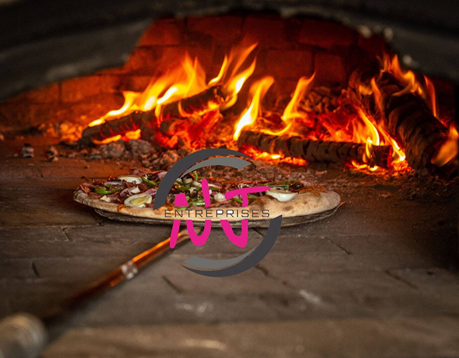 Fonds de commerce de restaurant pizzéria au feu de bois à deux pas du centre ville d'Angers